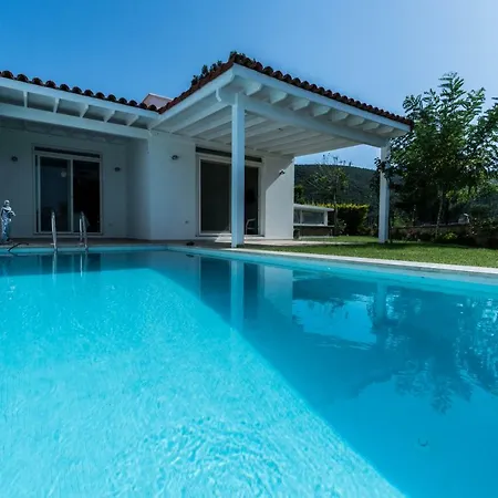 فيلة Mira - A Peacefull House In Bodrum *