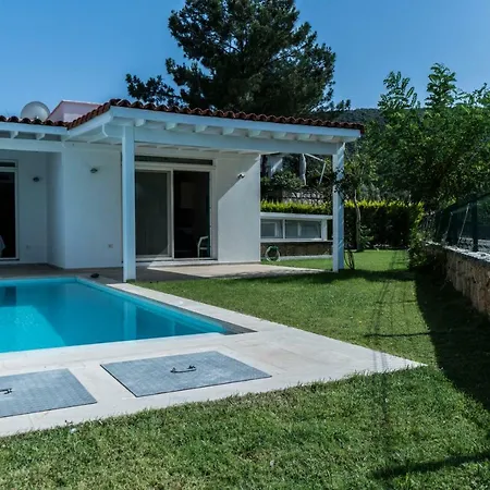 Mira - A Peacefull House In Bodrum فيلة